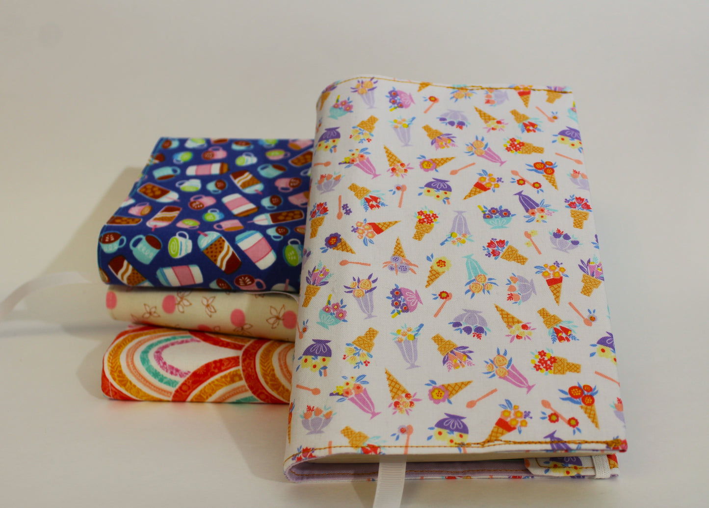 Presque parfait - Couvre-livre ajustable en tissu