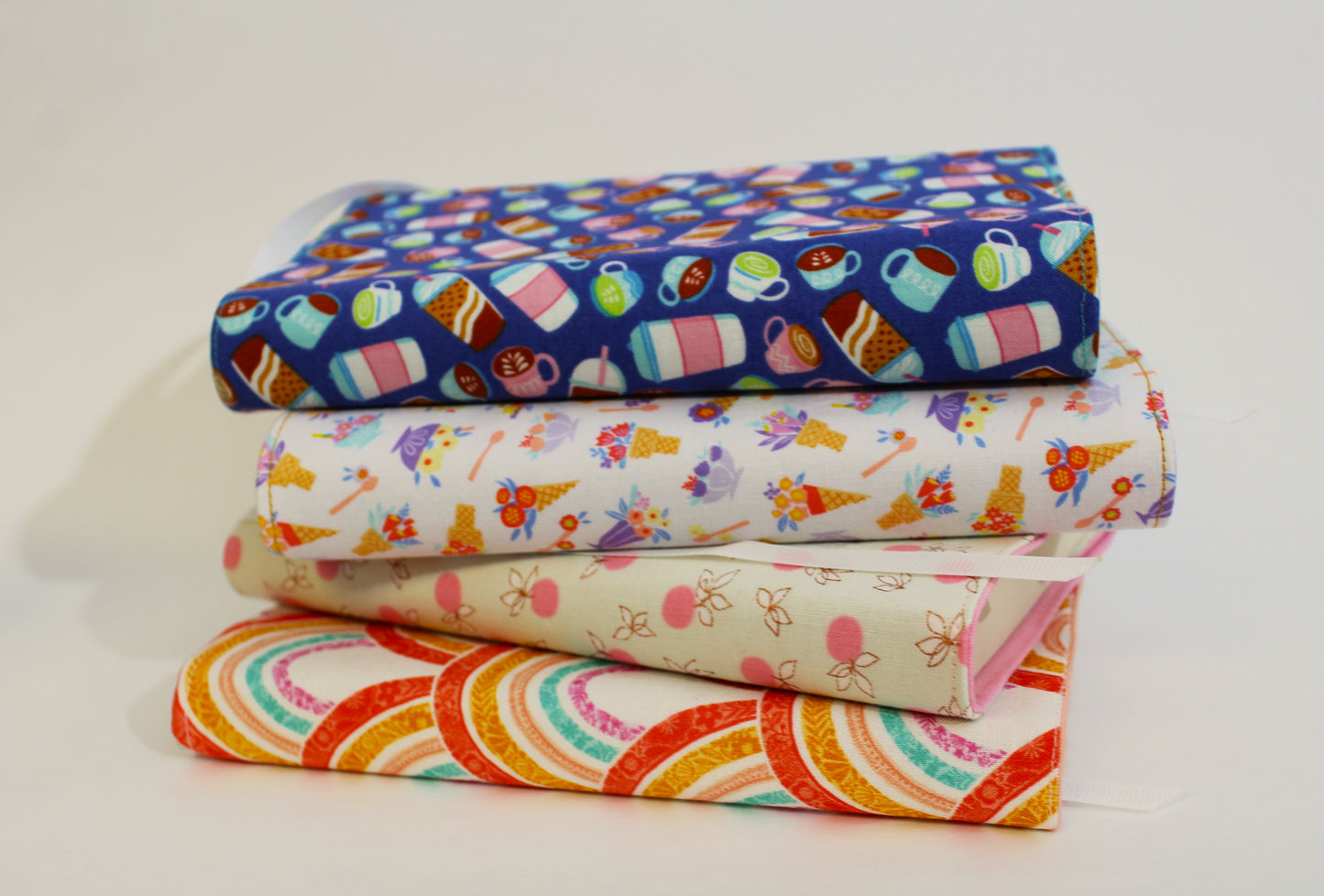 Presque parfait - Couvre-livre ajustable en tissu