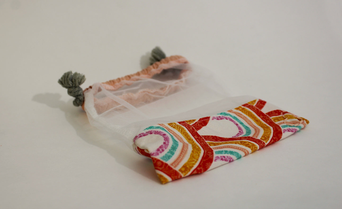 Sac de transport ou de lavage pour tampons démaquillants réutilisables